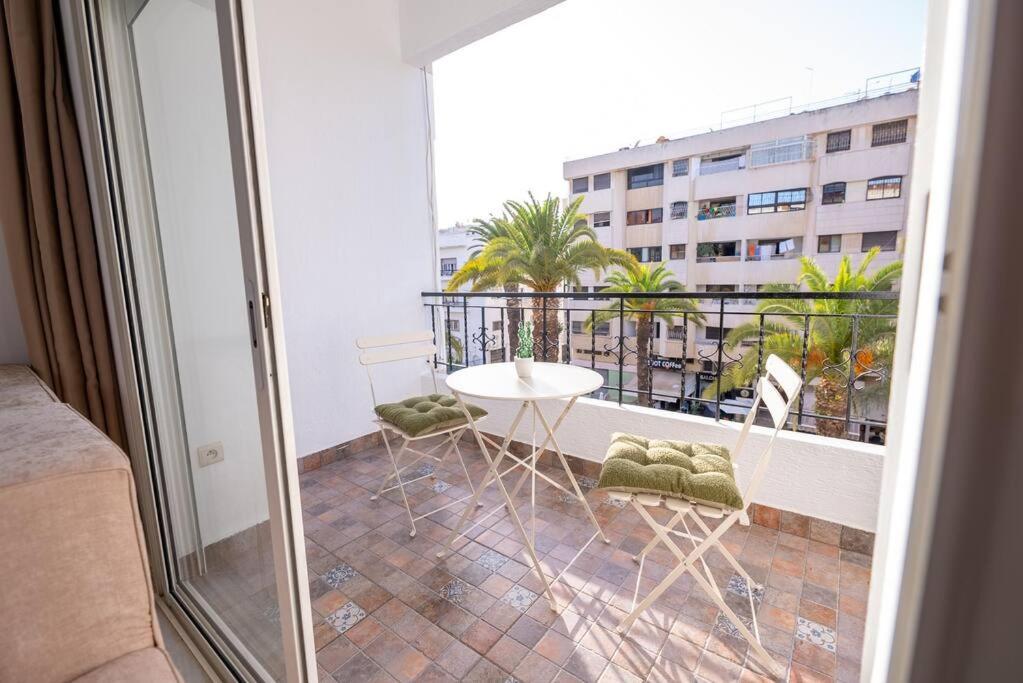 Tradition Meets Modern: 2Br Flat In Rabat Hassan Exterior photo